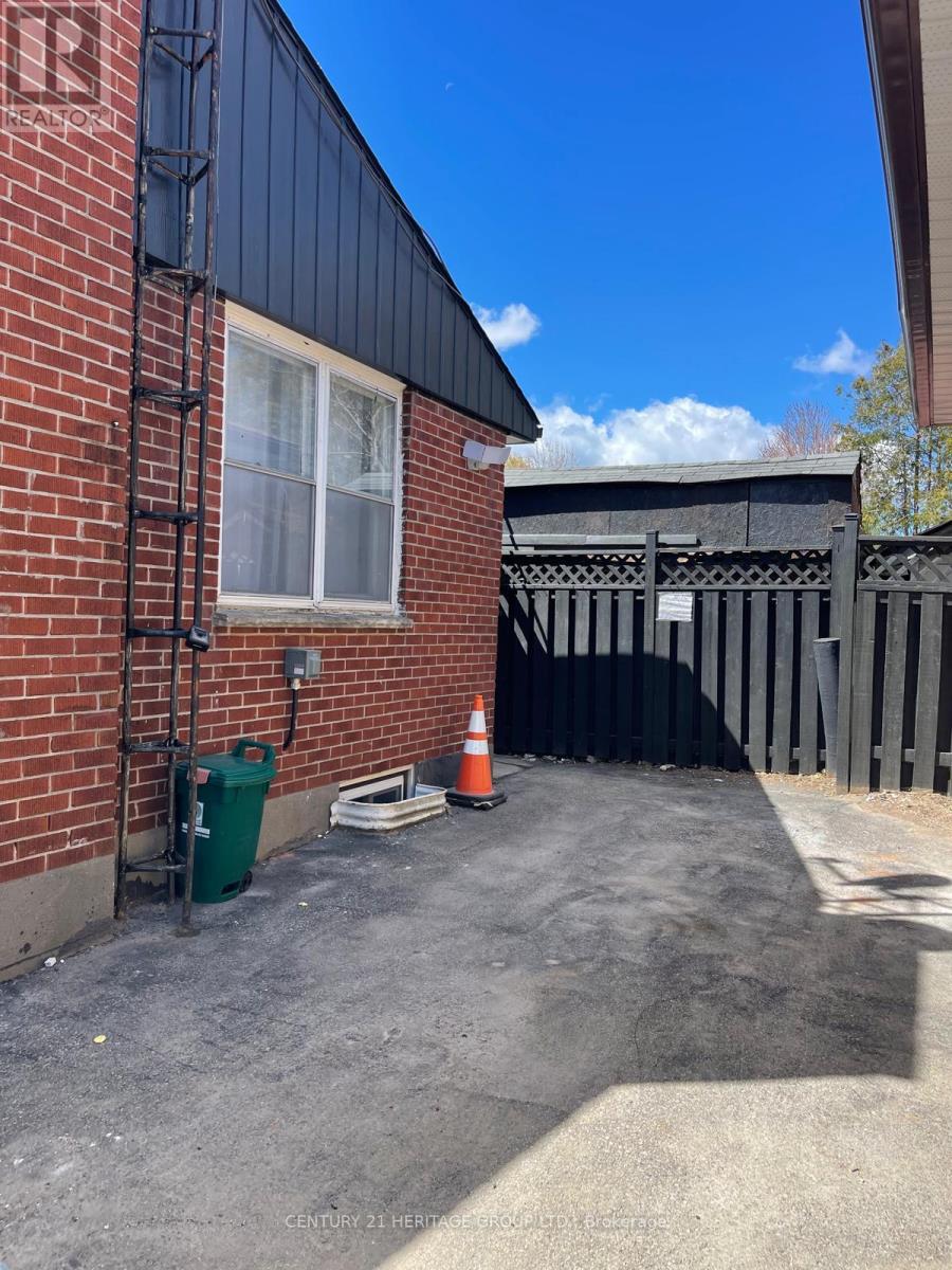 Bsmt - 538 Harmony Road S, Oshawa, Ontario  L1H 6V5 - Photo 18 - E13113462
