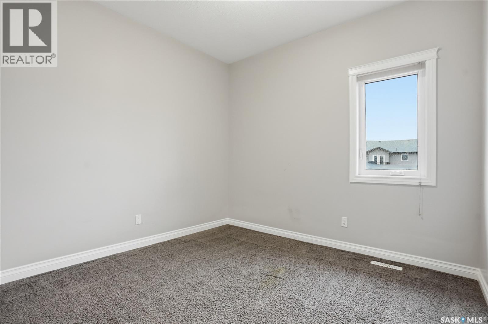 817 Columbia Way, Martensville, Saskatchewan  S0K 0A2 - Photo 18 - SK036288