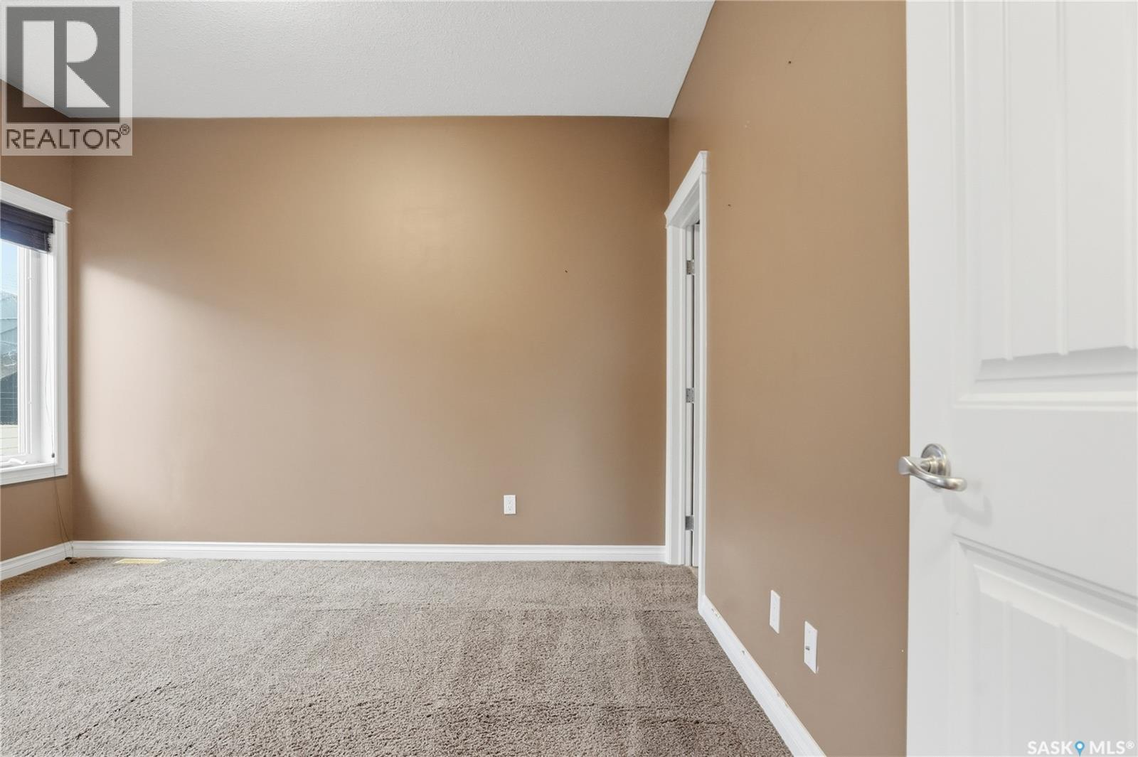 817 Columbia Way, Martensville, Saskatchewan  S0K 0A2 - Photo 22 - SK036288