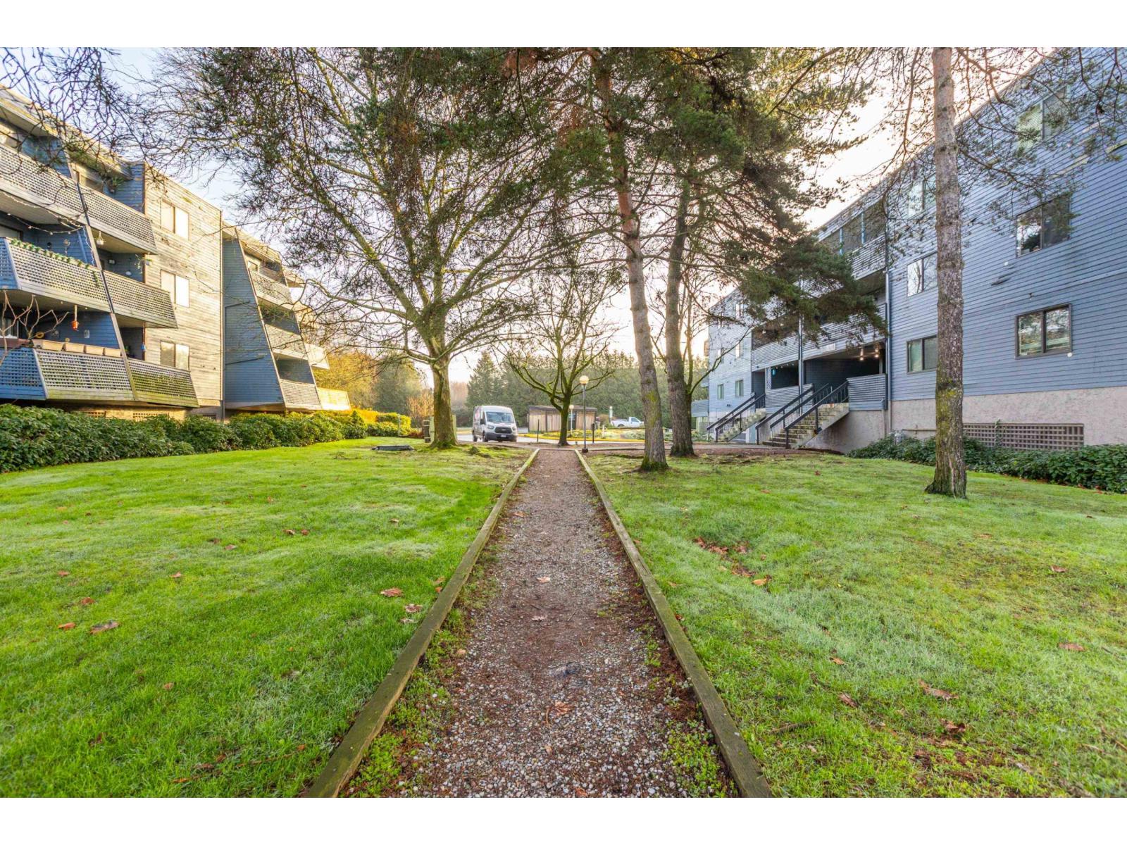 214 5906 176a Street, Surrey, British Columbia  V3S 4H7 - Photo 29 - R3124406
