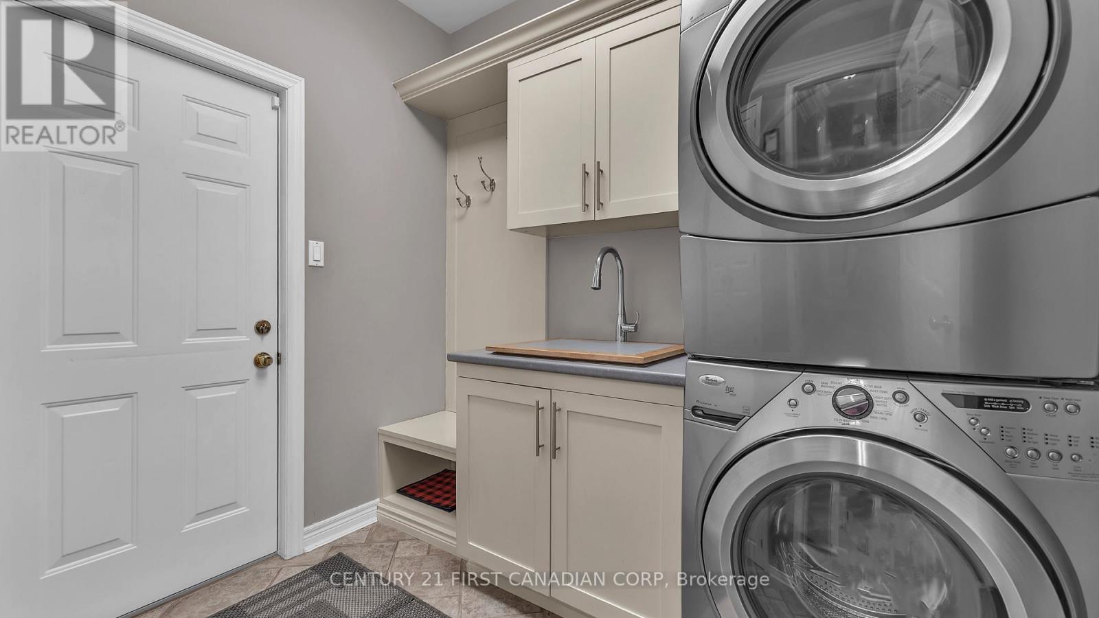 10 Bassenthwaite Crescent, London North, Ontario  N6G 4V5 - Photo 24 - X13140750