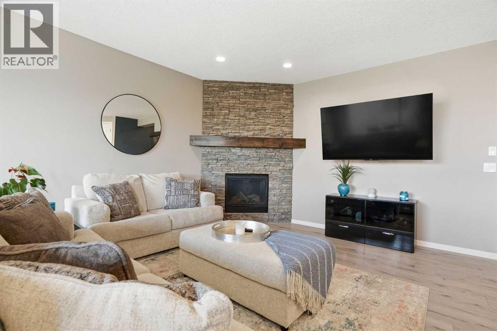296 Walden Parade SE, Calgary, Alberta  T2X 2A6 - Photo 5 - A2309067