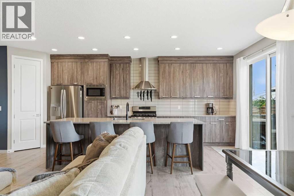 296 Walden Parade SE, Calgary, Alberta  T2X 2A6 - Photo 8 - A2309067