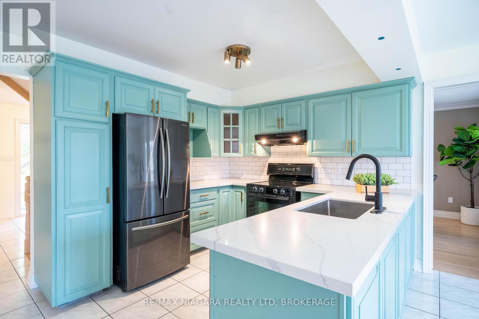 2 Mcclure Crescent, Thorold, Ontario  L2V 4B6 - Photo 13 - X13140792
