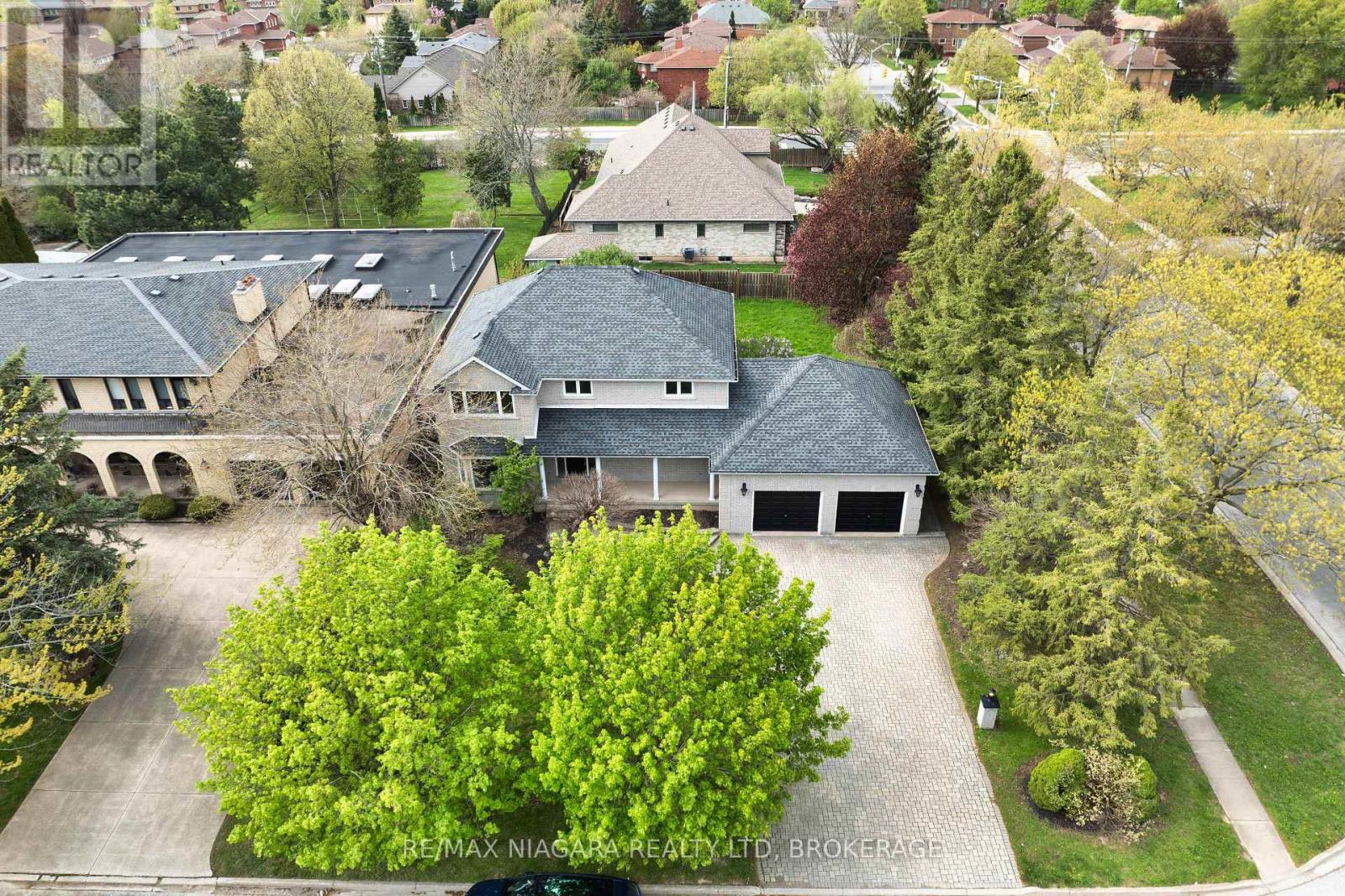 2 Mcclure Crescent, Thorold, Ontario  L2V 4B6 - Photo 4 - X13140792