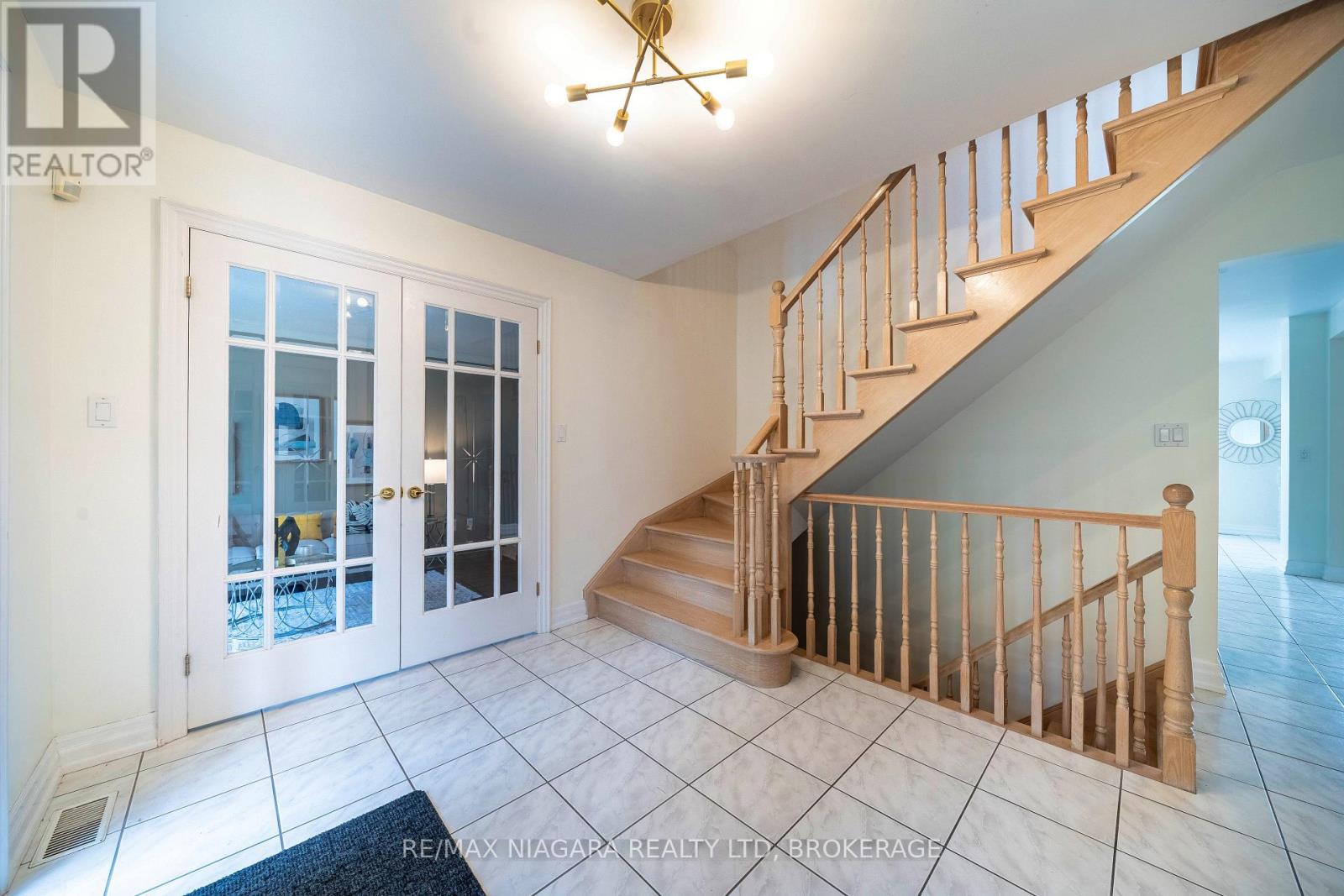 2 Mcclure Crescent, Thorold, Ontario  L2V 4B6 - Photo 6 - X13140792