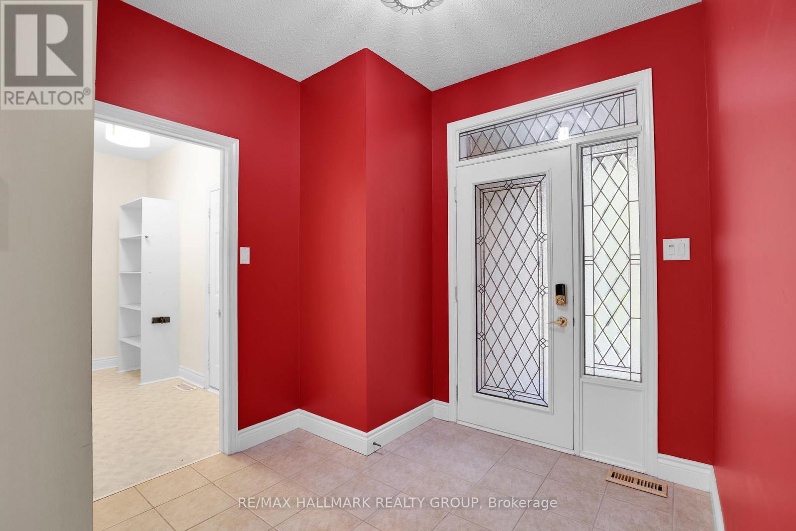 59 Paxton Lane, Ottawa, Ontario  K1B 1B7 - Photo 5 - X13129158