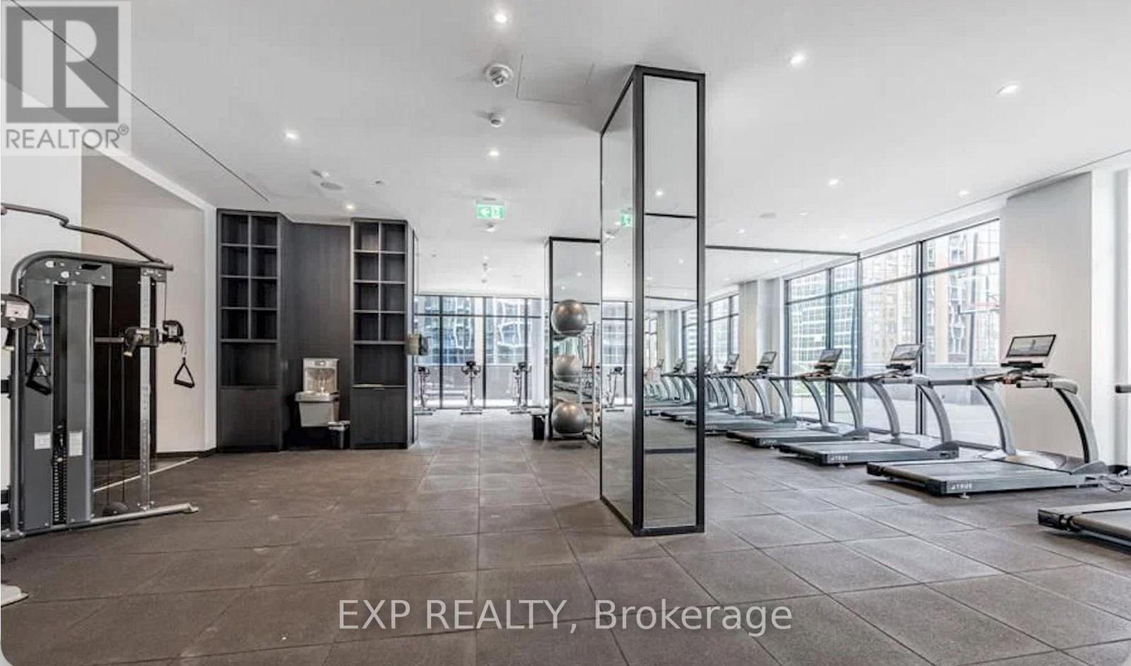 607 - 20 Edward Street, Toronto, Ontario  M5G 0C5 - Photo 17 - C13140808