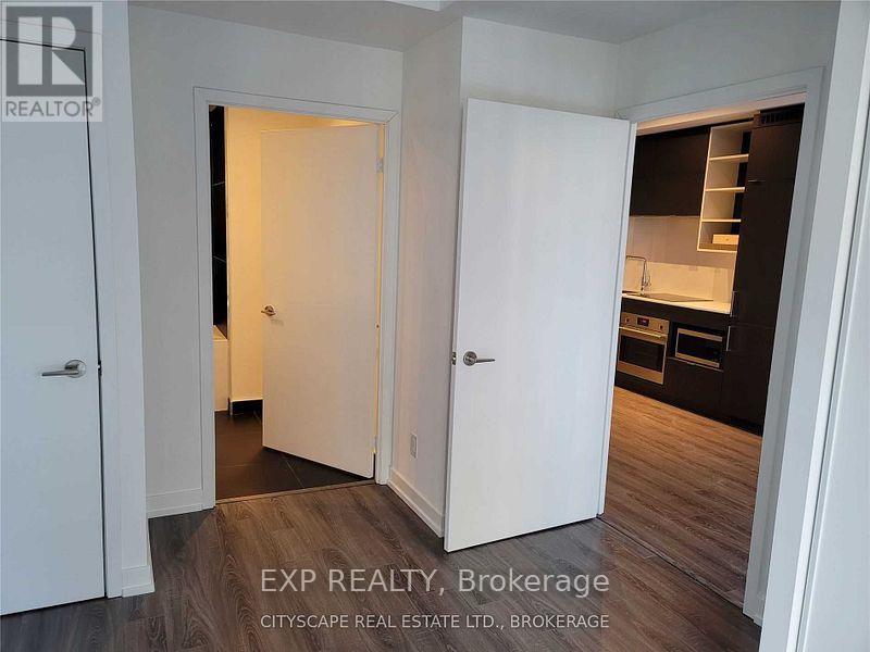 607 - 20 Edward Street, Toronto, Ontario  M5G 0C5 - Photo 8 - C13140808