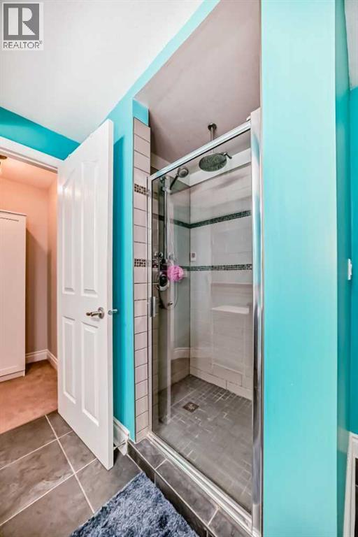109 Royal Crest Terrace Nw, Calgary, Alberta  T3G 4M2 - Photo 30 - A2311540