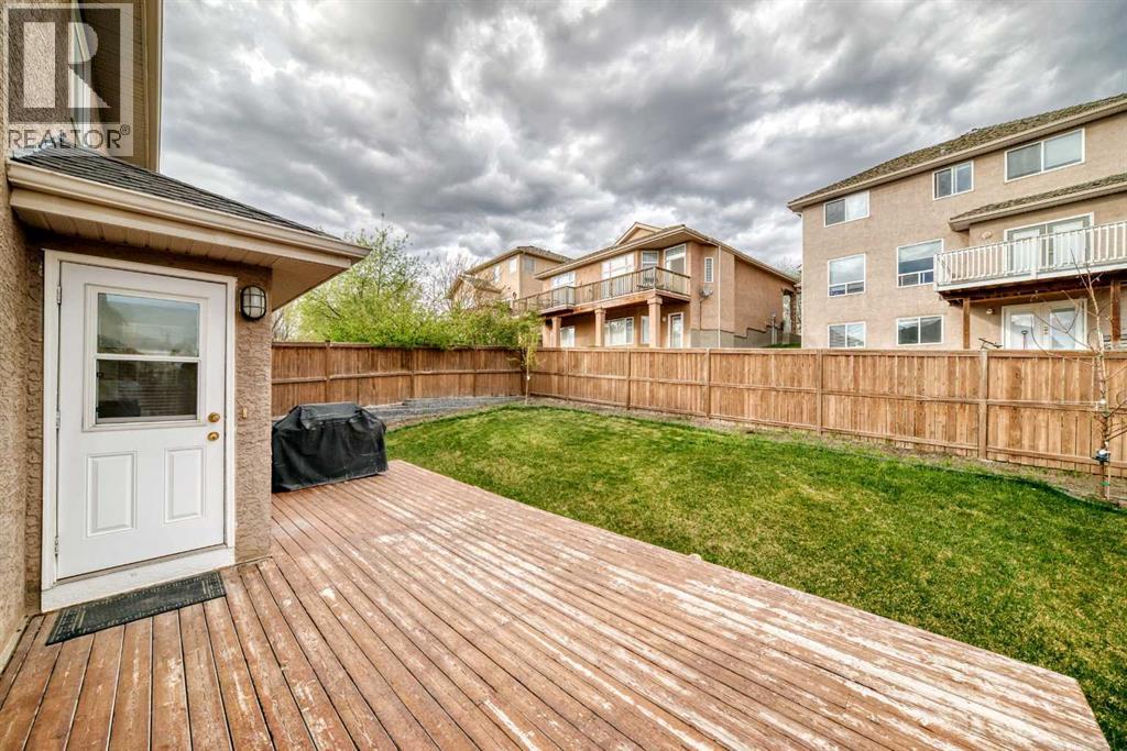 109 Royal Crest Terrace Nw, Calgary, Alberta  T3G 4M2 - Photo 32 - A2311540
