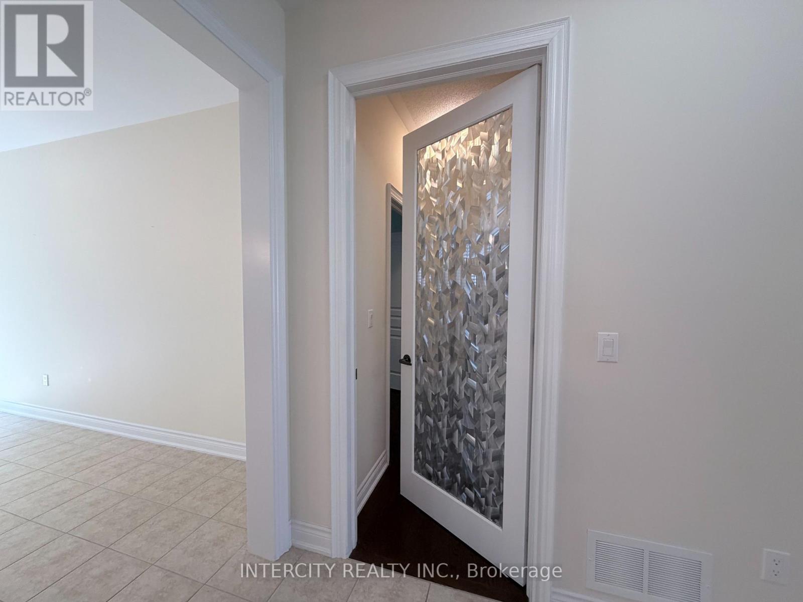 655 Davos Road, Vaughan, Ontario  L4H 0Y3 - Photo 19 - N13140788
