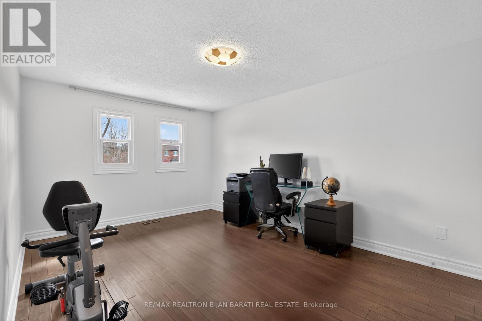92 Weldrick Road E, Richmond Hill, Ontario  L4C 8T7 - Photo 37 - N13140794