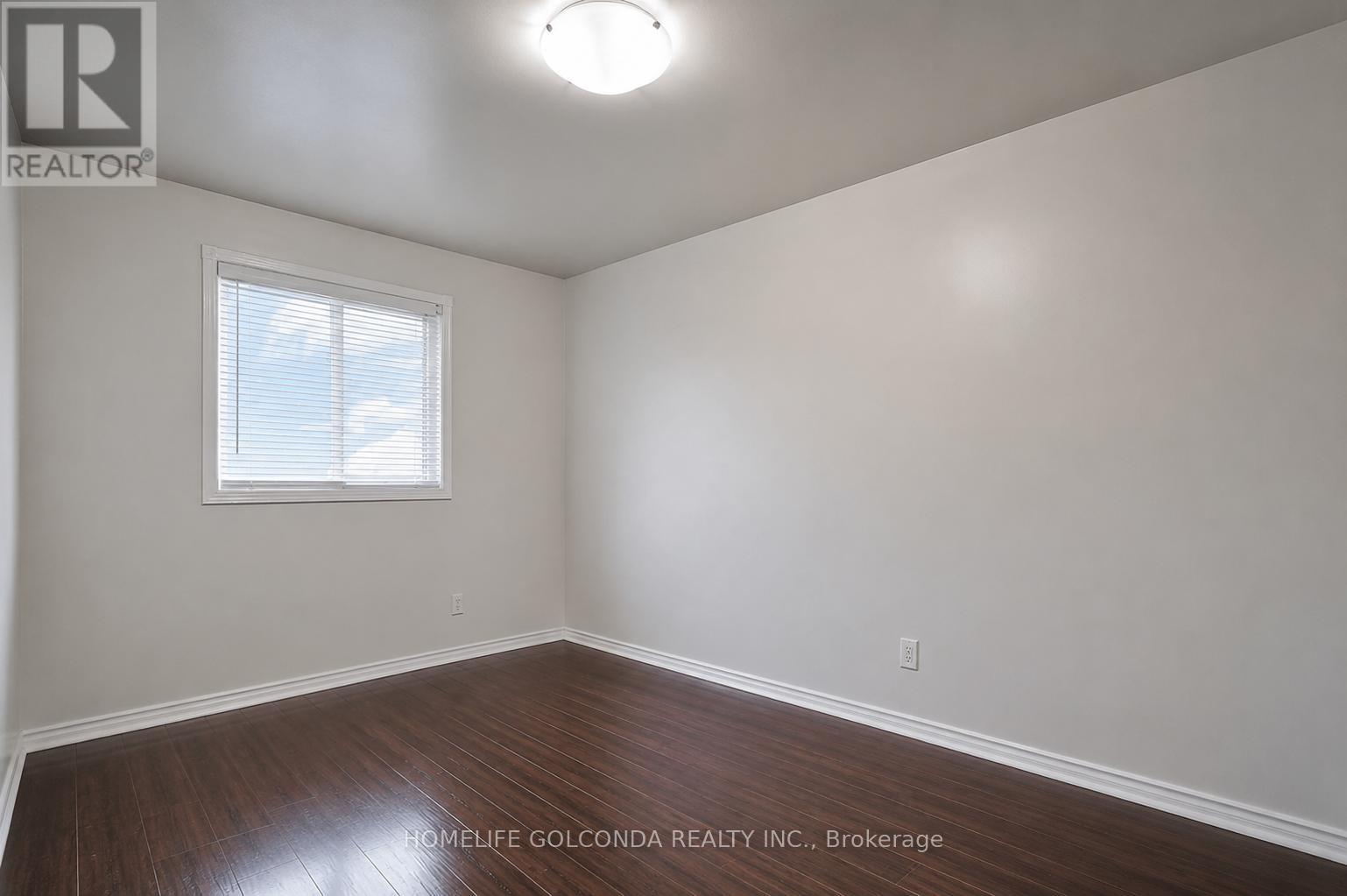 3134 Jessica Court, Mississauga, Ontario L5C 1X6 - Photo 11 - W13140756