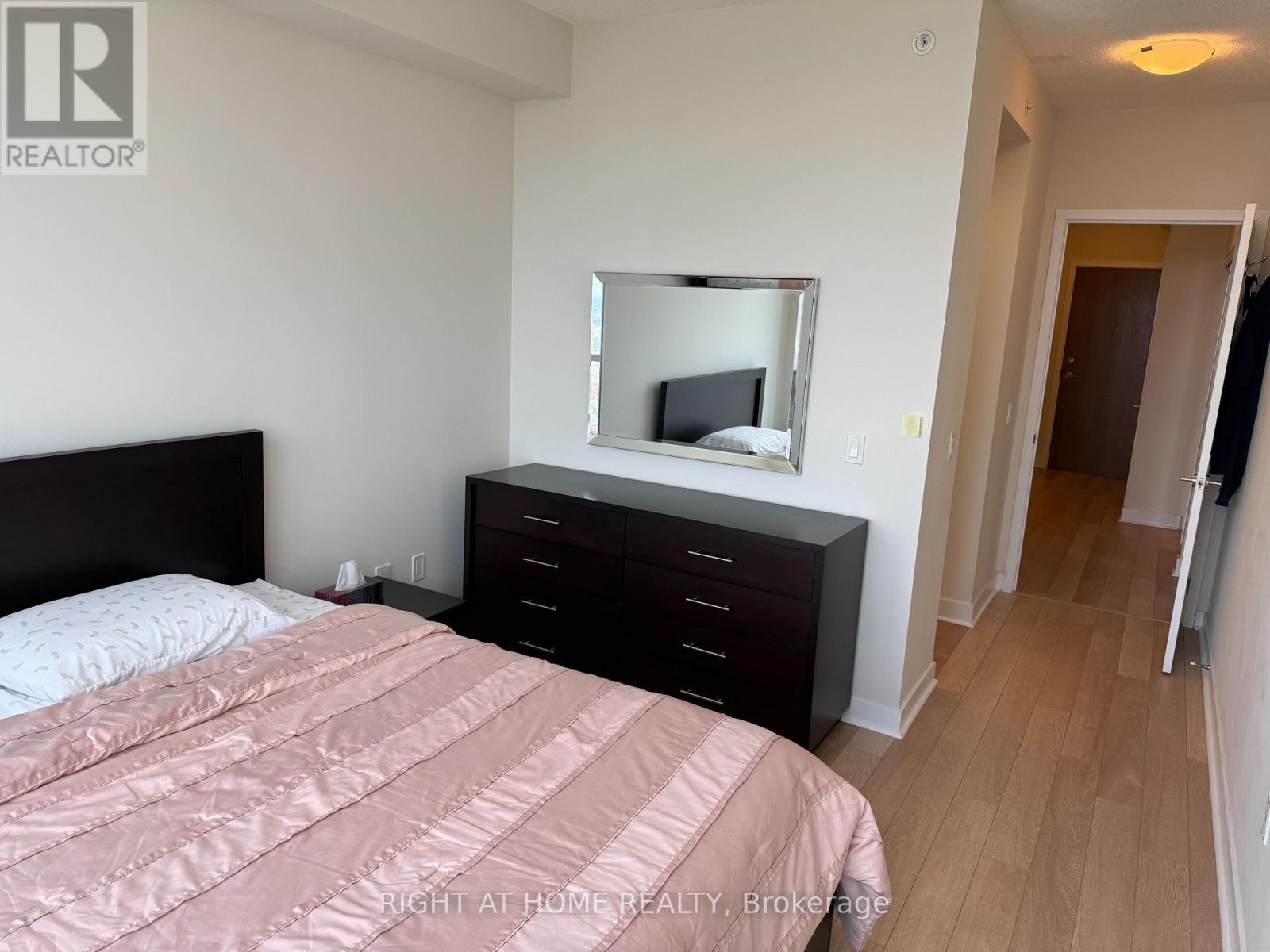 2402 - 3975 Grand Park Drive, Mississauga, Ontario  L5B 0K4 - Photo 25 - W13140764
