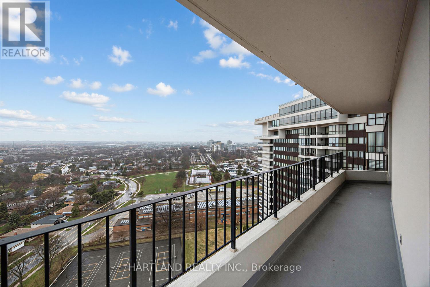 2409 - 1333 Bloor Street, Mississauga, Ontario  L4Y 3T6 - Photo 17 - W13140768