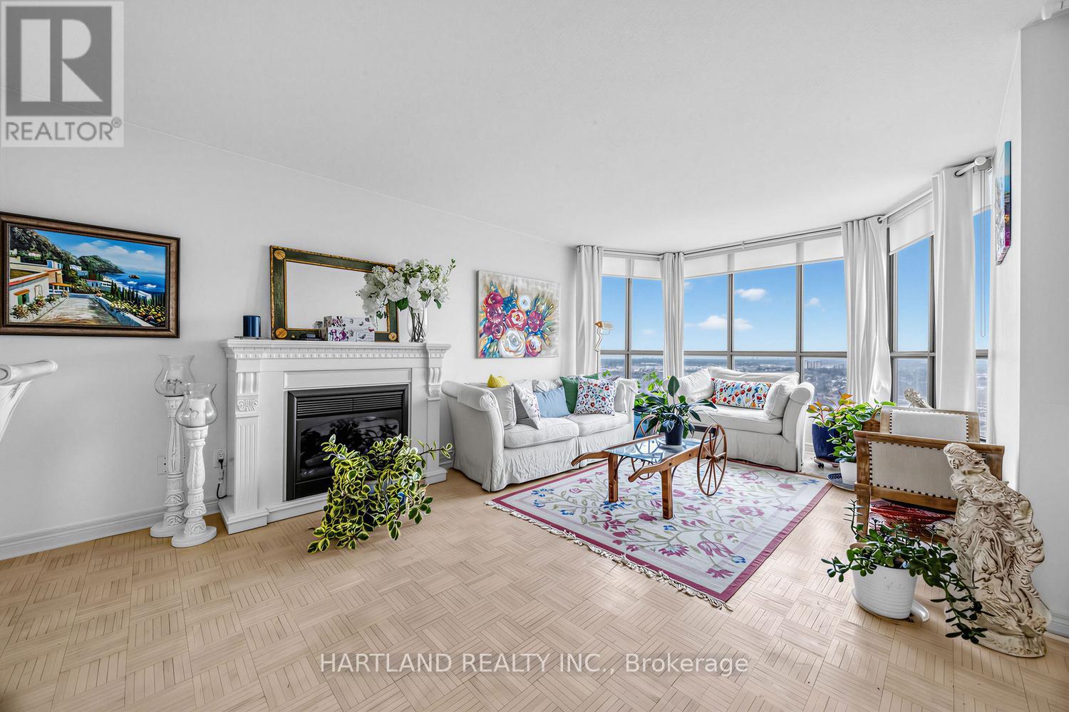 2409 - 1333 Bloor Street, Mississauga, Ontario  L4Y 3T6 - Photo 4 - W13140768