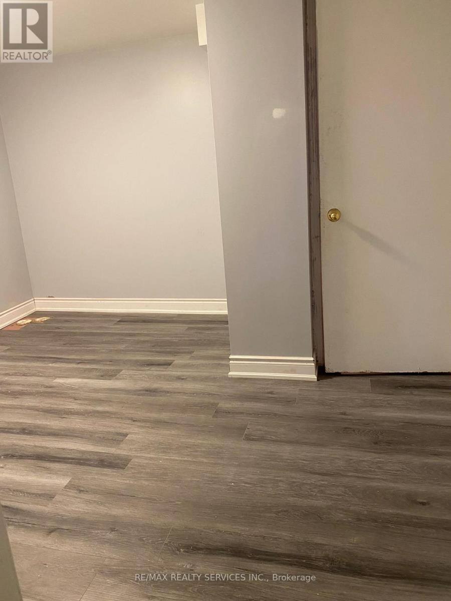 Bsmt - 3760 Pearlstone Drive, Mississauga, Ontario  L5M 7H1 - Photo 7 - W13140770