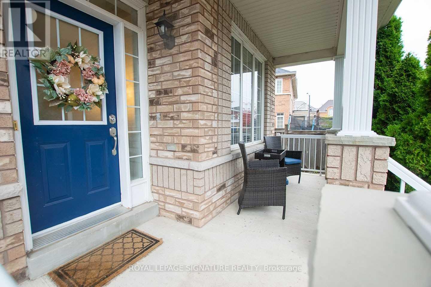 5732 Jenvic Grove, Mississauga, Ontario  L5M 7B4 - Photo 5 - W13140776
