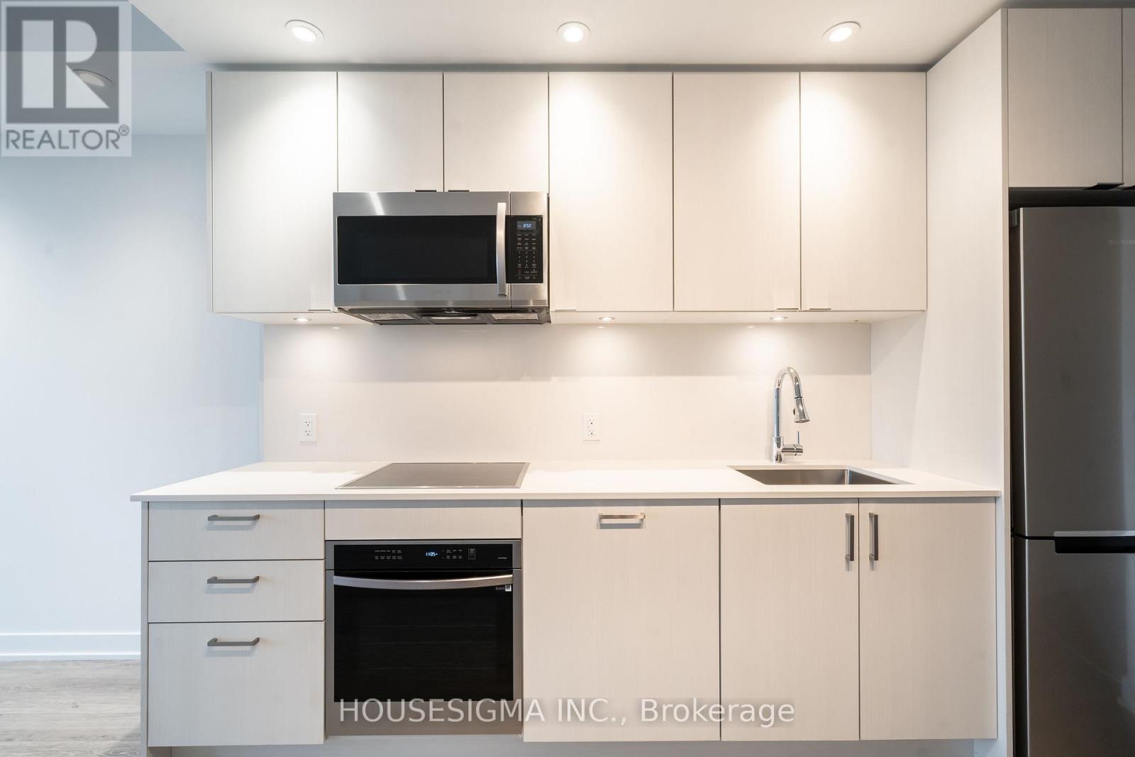 3515 - 1928 LAKE SHORE BOULEVARD W, Toronto, Ontario