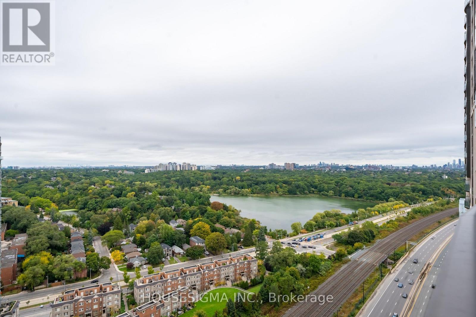 3515 - 1928 Lake Shore Boulevard W, Toronto, Ontario  M6S 0B1 - Photo 10 - W13140782