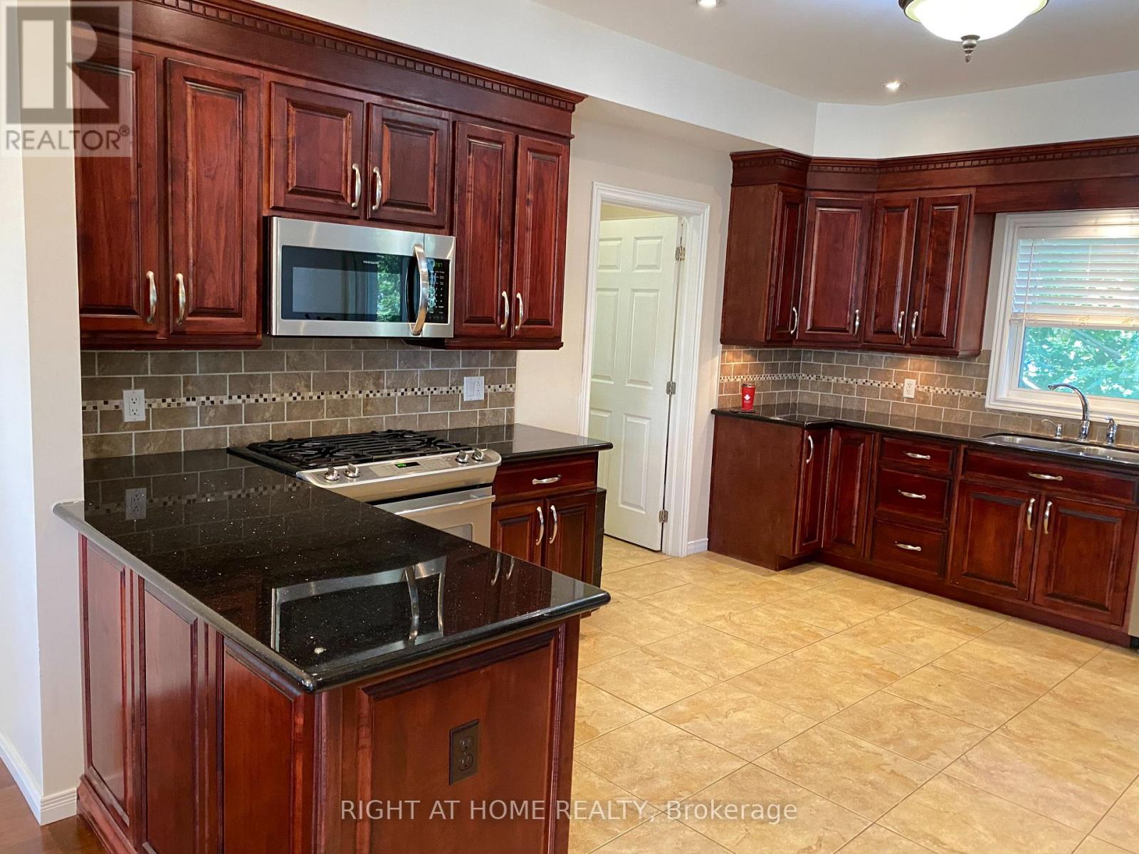 4 Palmer Street, Norfolk, Ontario  N0E 1S0 - Photo 10 - X13140786