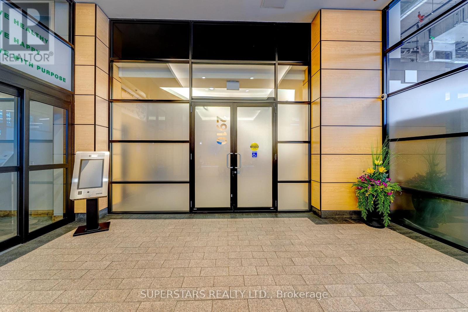 401 - 2910 Highway 7, Vaughan, Ontario  L4K 0H8 - Photo 21 - N13139808