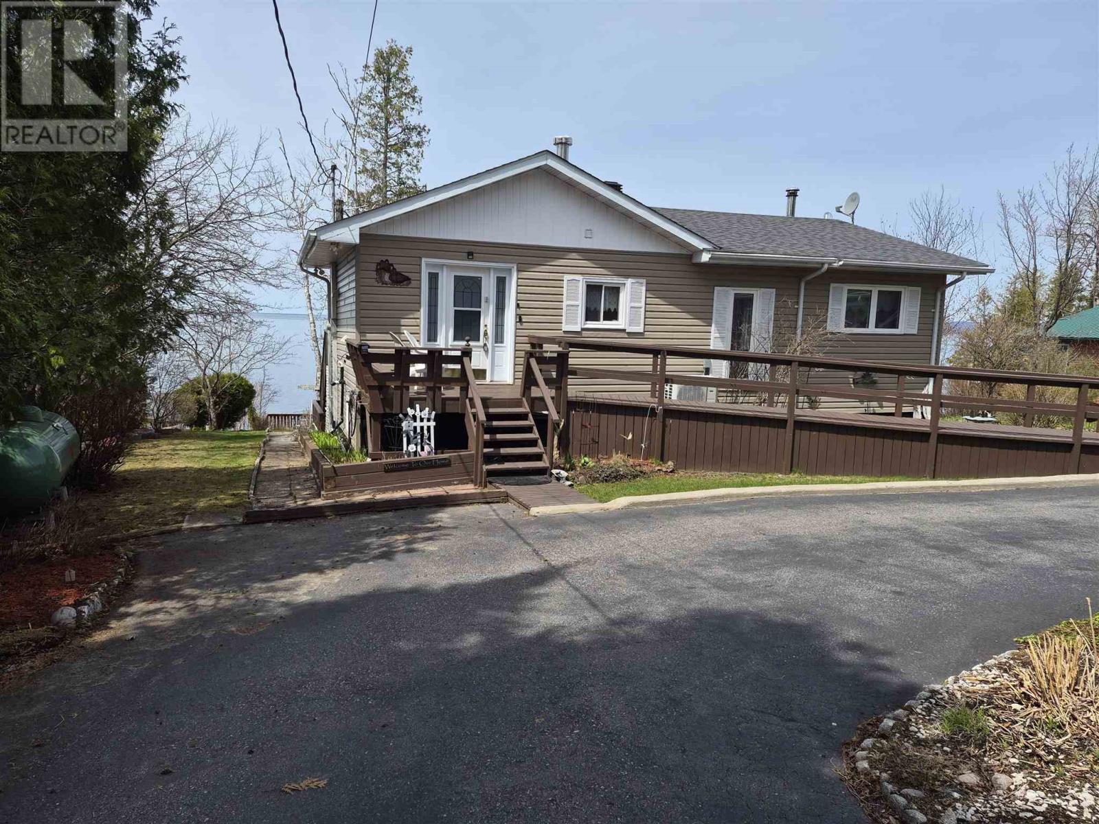 345 Dead End RD, Goulais River, Ontario