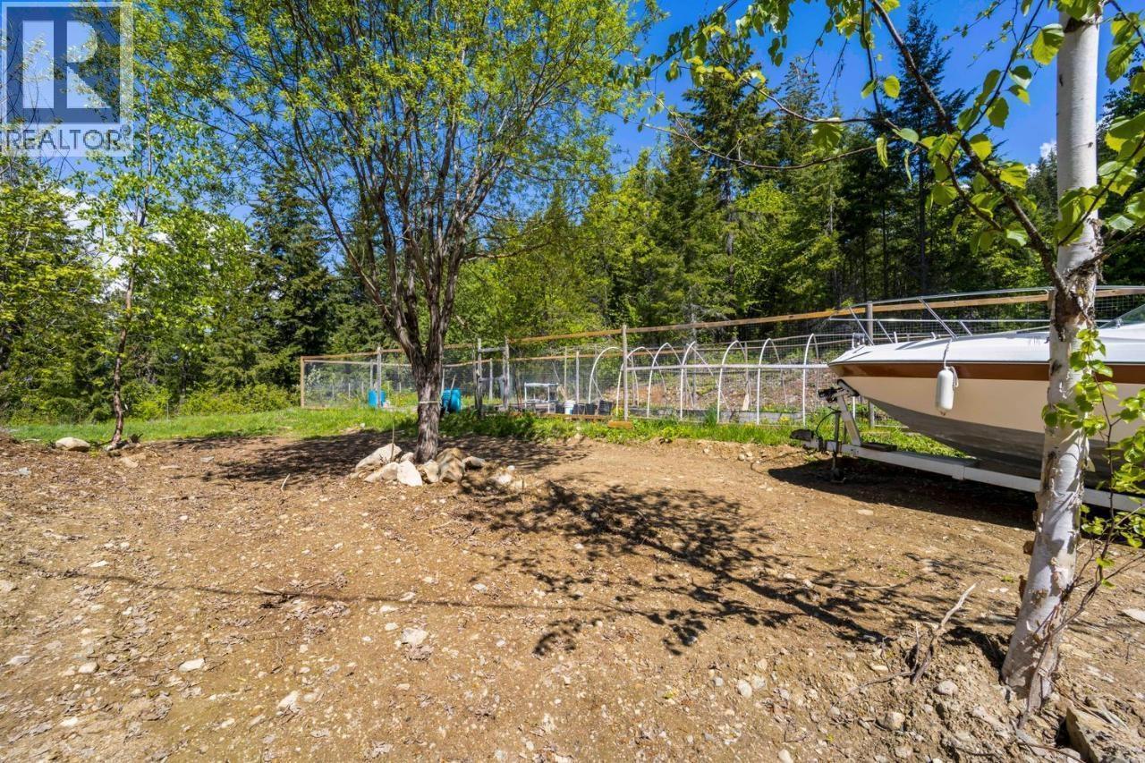 & 14506 Highway 3a Unit# 14504, Gray Creek, British Columbia  V0B 1S0 - Photo 36 - 10326954
