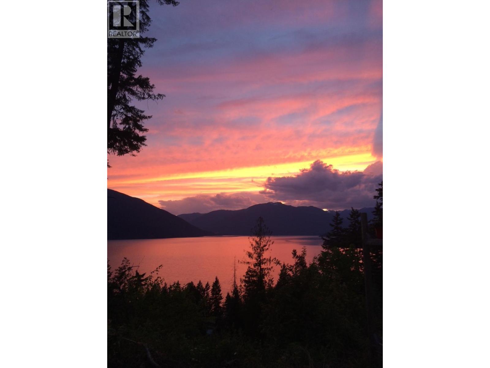 & 14506 Highway 3a Unit# 14504, Gray Creek, British Columbia  V0B 1S0 - Photo 59 - 10326954