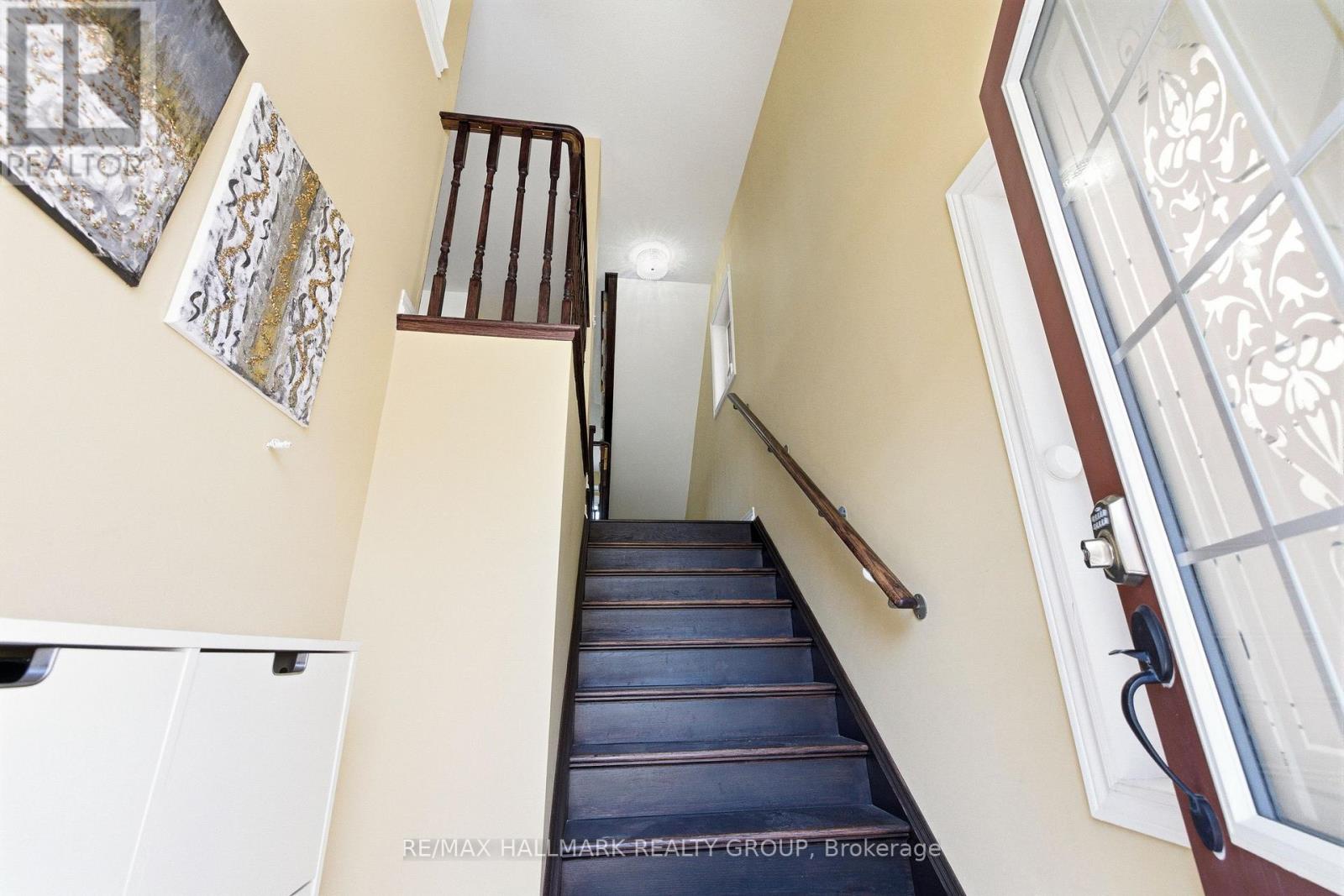 2464 Bromus Path, Oshawa, Ontario  L1L 0K6 - Photo 4 - E13140836