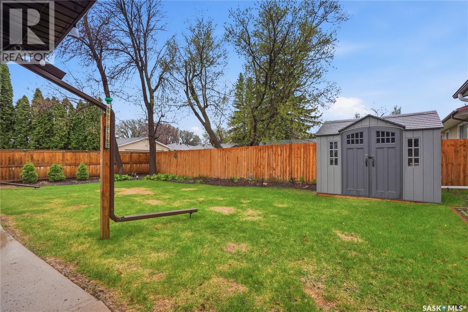 1646 East Heights, Saskatoon, Saskatchewan  S7J 3B7 - Photo 40 - SK036291