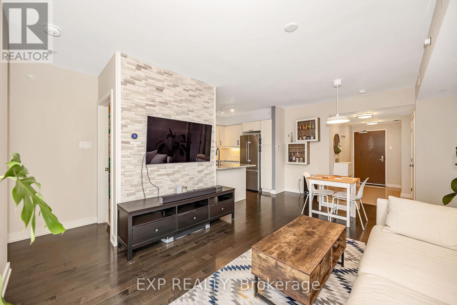 410 - 316 Bruyere Street, Ottawa, Ontario  K1N 0C3 - Photo 11 - X13140818