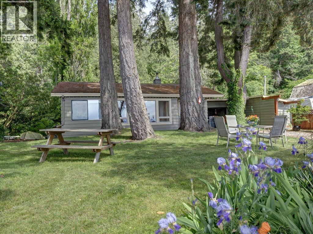 8622 Espl Merry Island, Halfmoon Bay, British Columbia  V0N 1Y1 - Photo 4 - R3124484