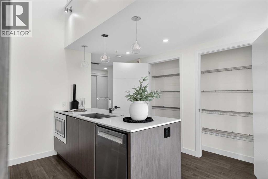 402, 3450 19 Street SW, Calgary, Alberta  T2T 6V7 - Photo 10 - A2307888