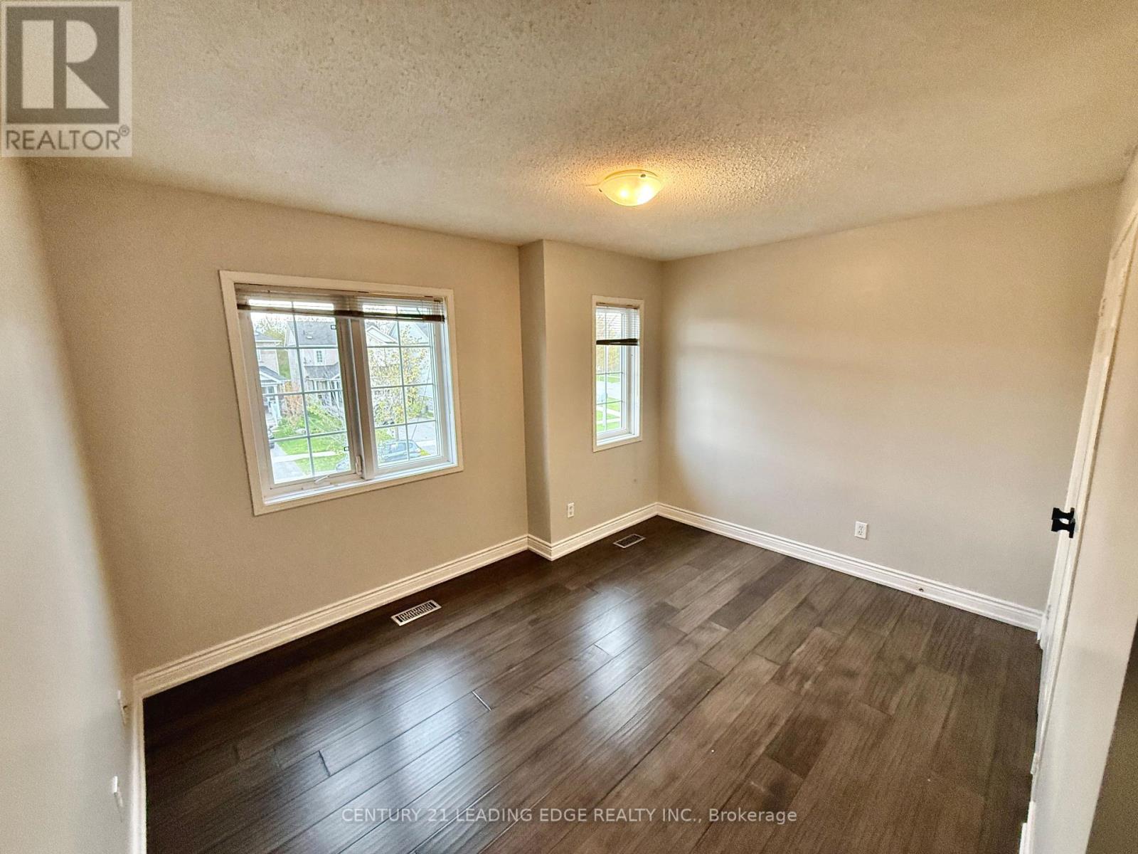 10 Crough Street, Clarington, Ontario  L1C 5M5 - Photo 18 - E13140790