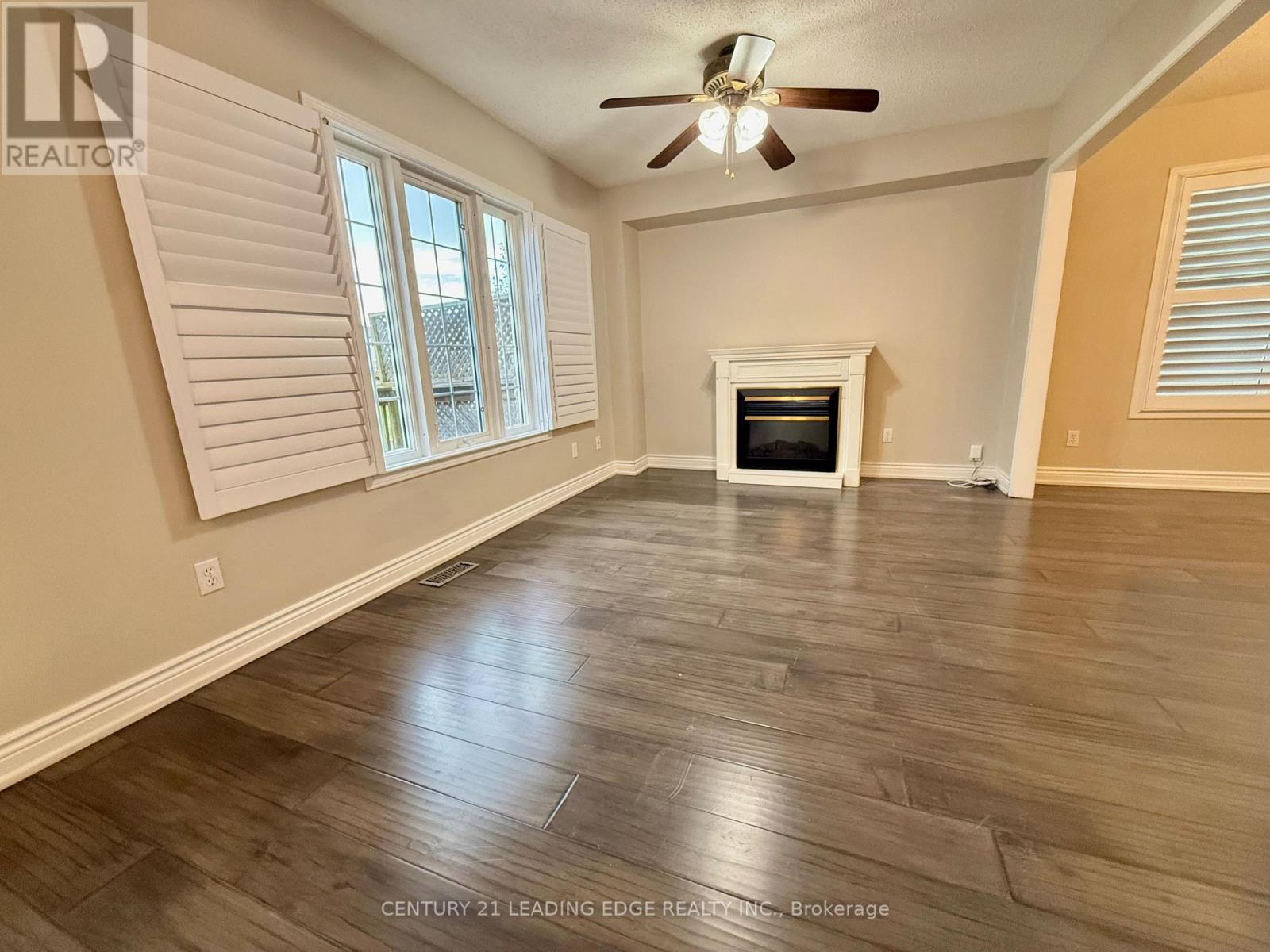 10 Crough Street, Clarington, Ontario  L1C 5M5 - Photo 8 - E13140790