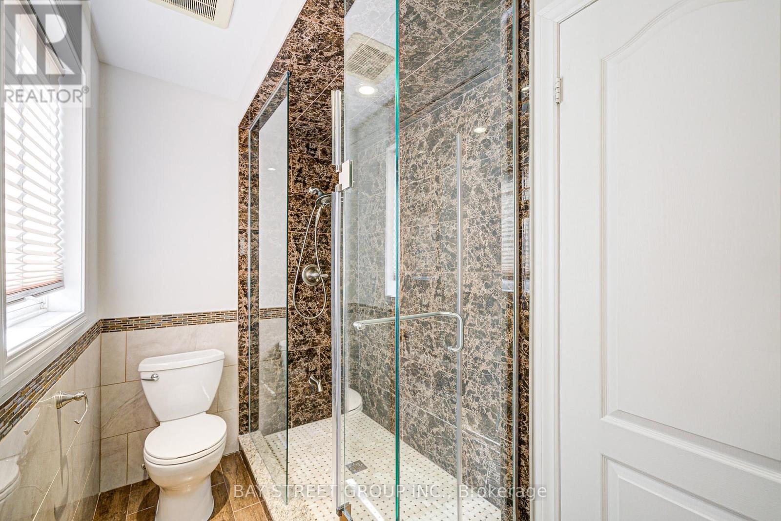 43 Tower Bridge Crescent, Markham, Ontario  L6C 2M9 - Photo 17 - N13140820