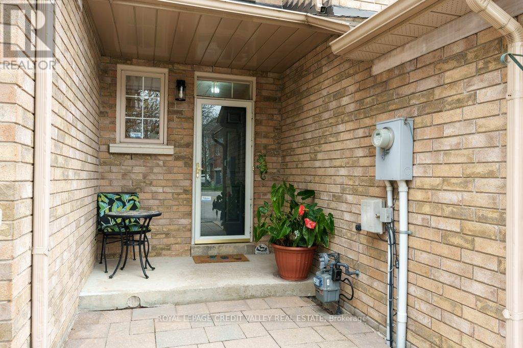6 - 180 Blue Willow Drive, Vaughan, Ontario  L4L 9C9 - Photo 2 - N13140840