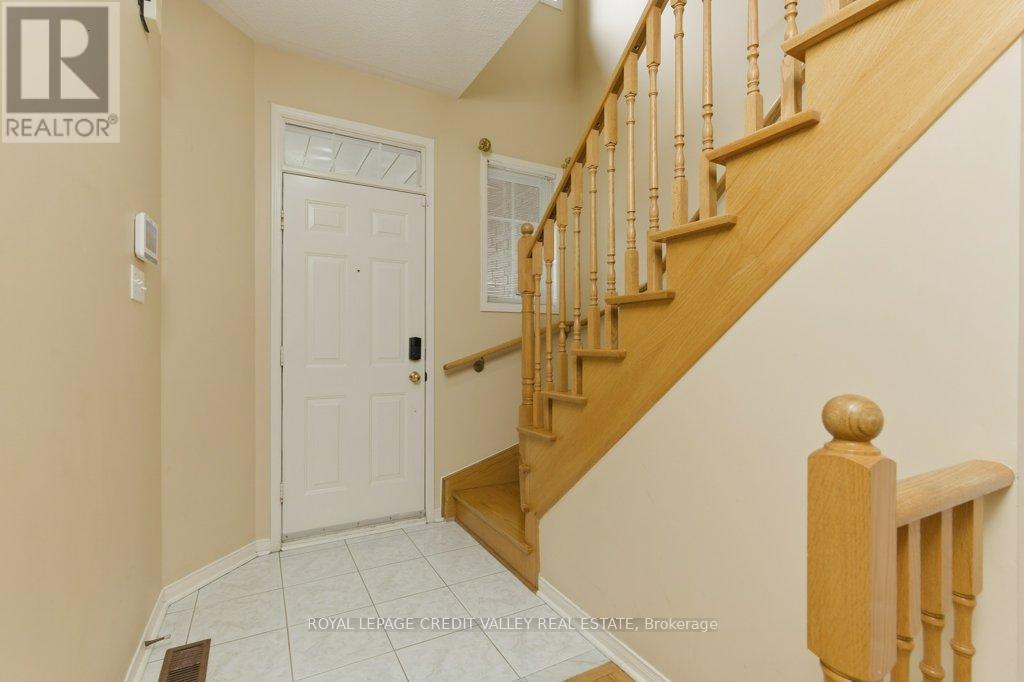 6 - 180 Blue Willow Drive, Vaughan, Ontario  L4L 9C9 - Photo 3 - N13140840