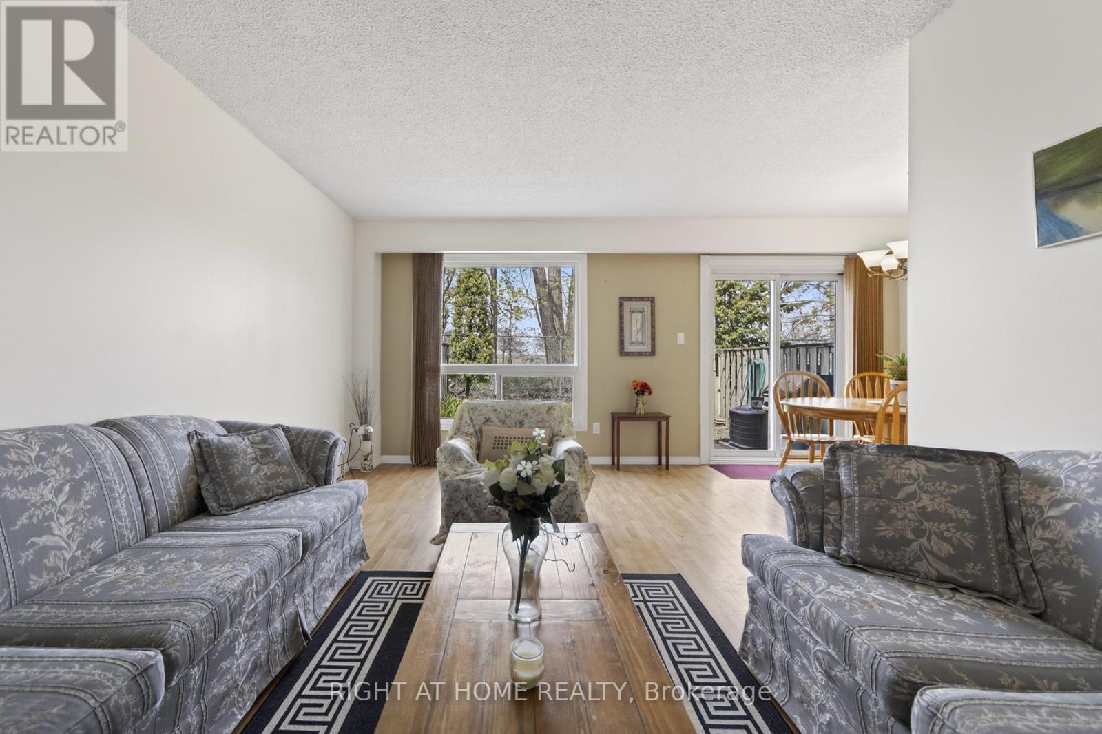 47 - 2 Bernick Drive, Barrie, Ontario  L4M 5K4 - Photo 25 - S13140816