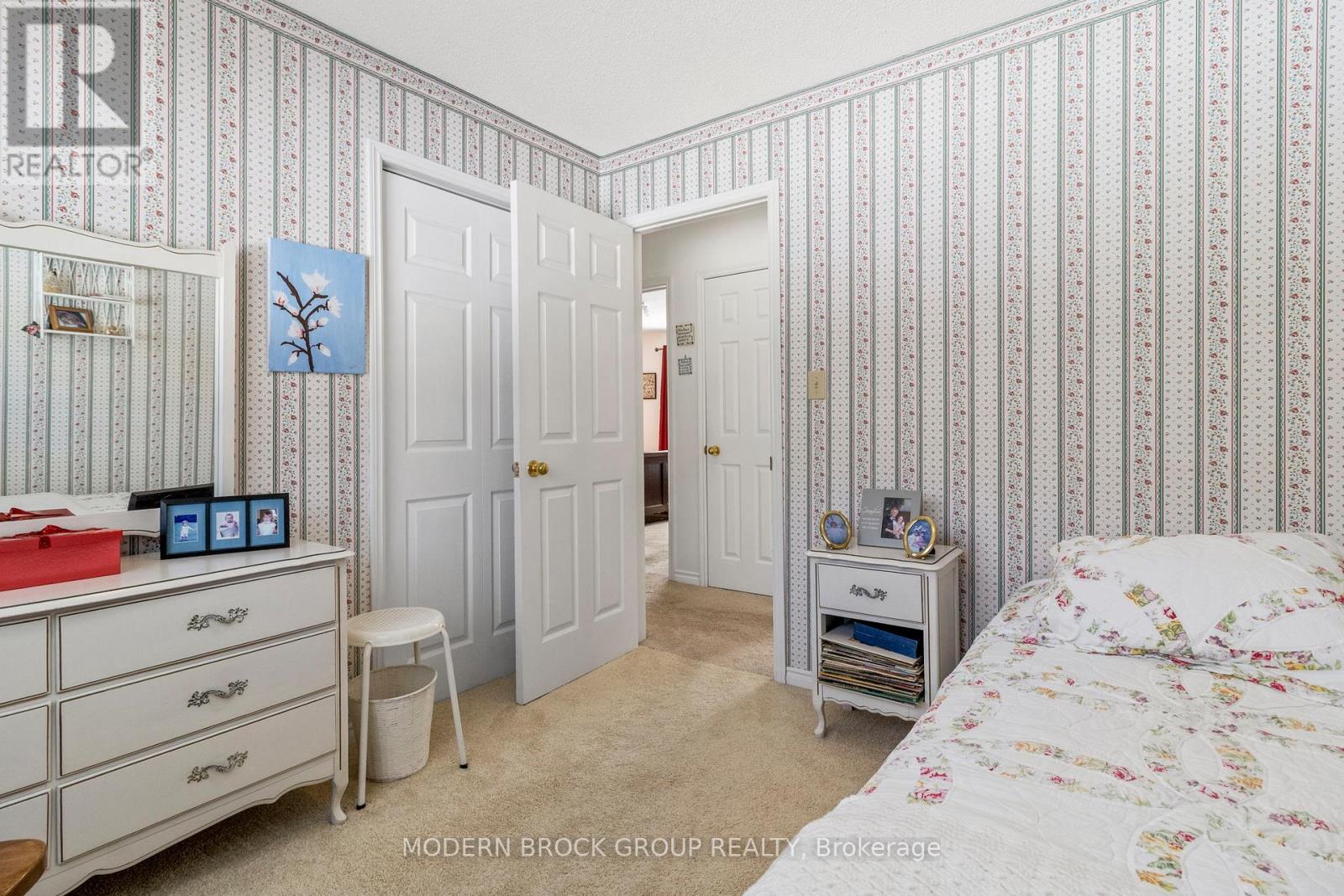 24 Bernard Crescent, Augusta, Ontario  K0E 1P0 - Photo 22 - X12728800