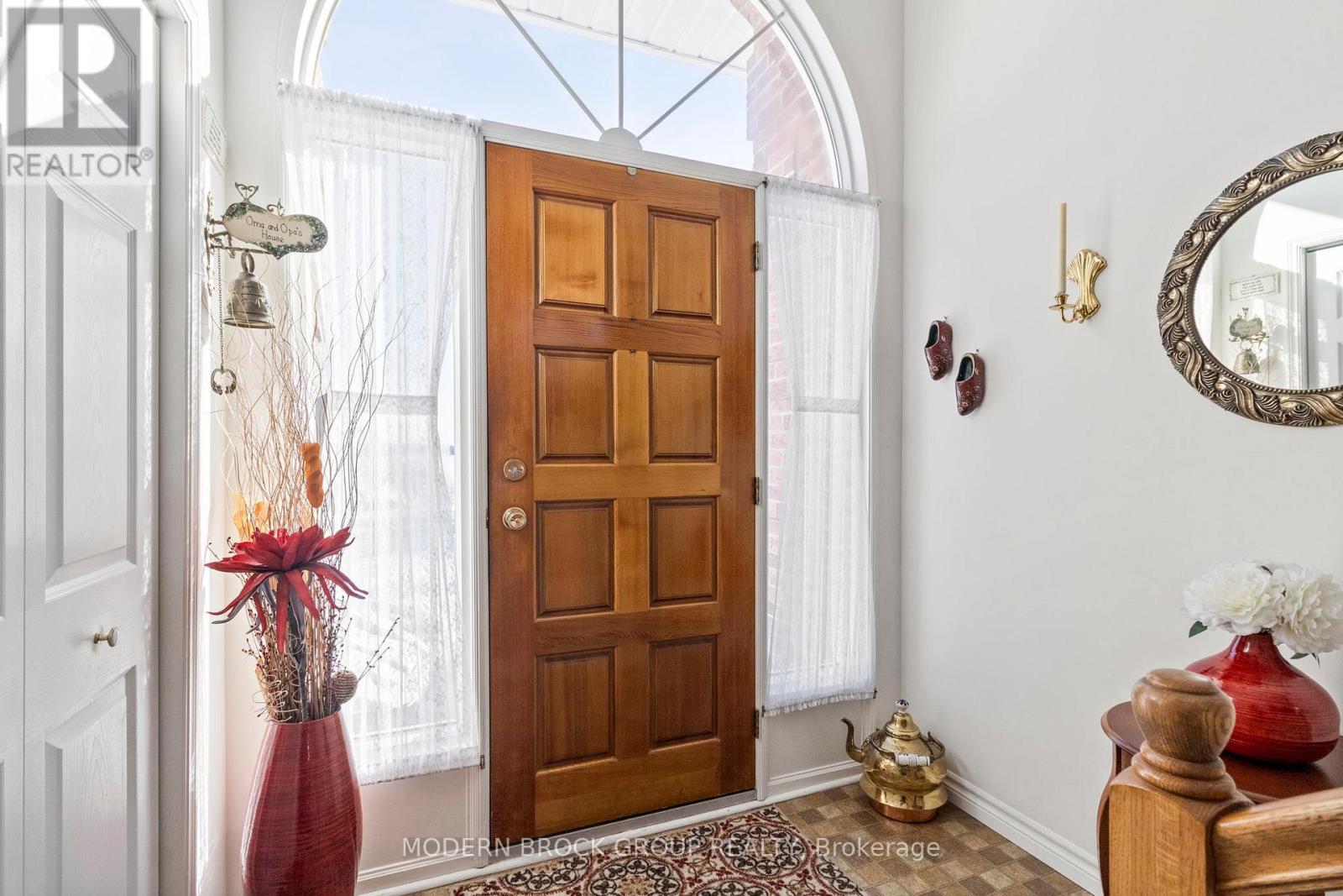 24 Bernard Crescent, Augusta, Ontario  K0E 1P0 - Photo 4 - X12728800