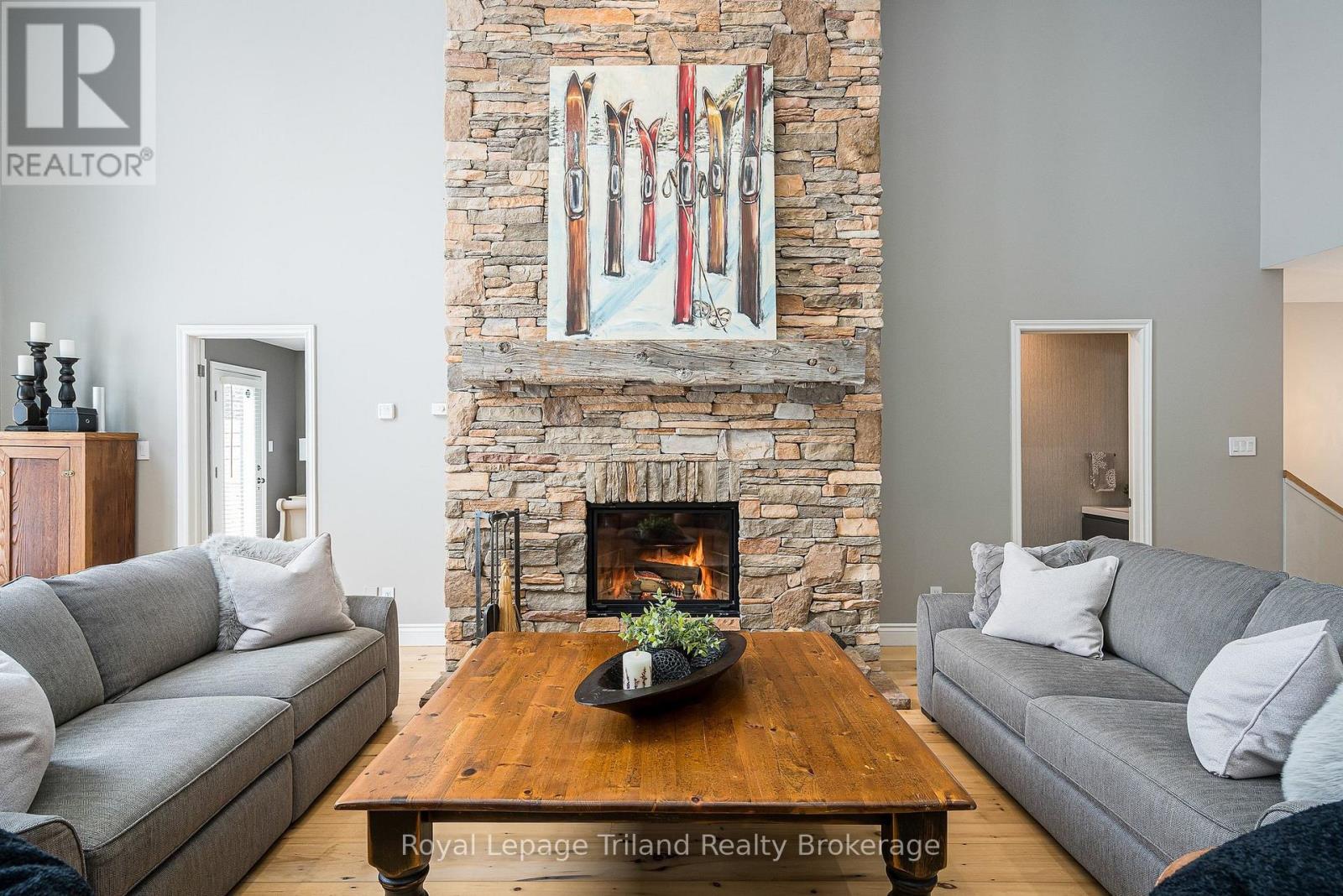 19 Trails End, Collingwood, Ontario  L9Y 5B1 - Photo 7 - S12833696