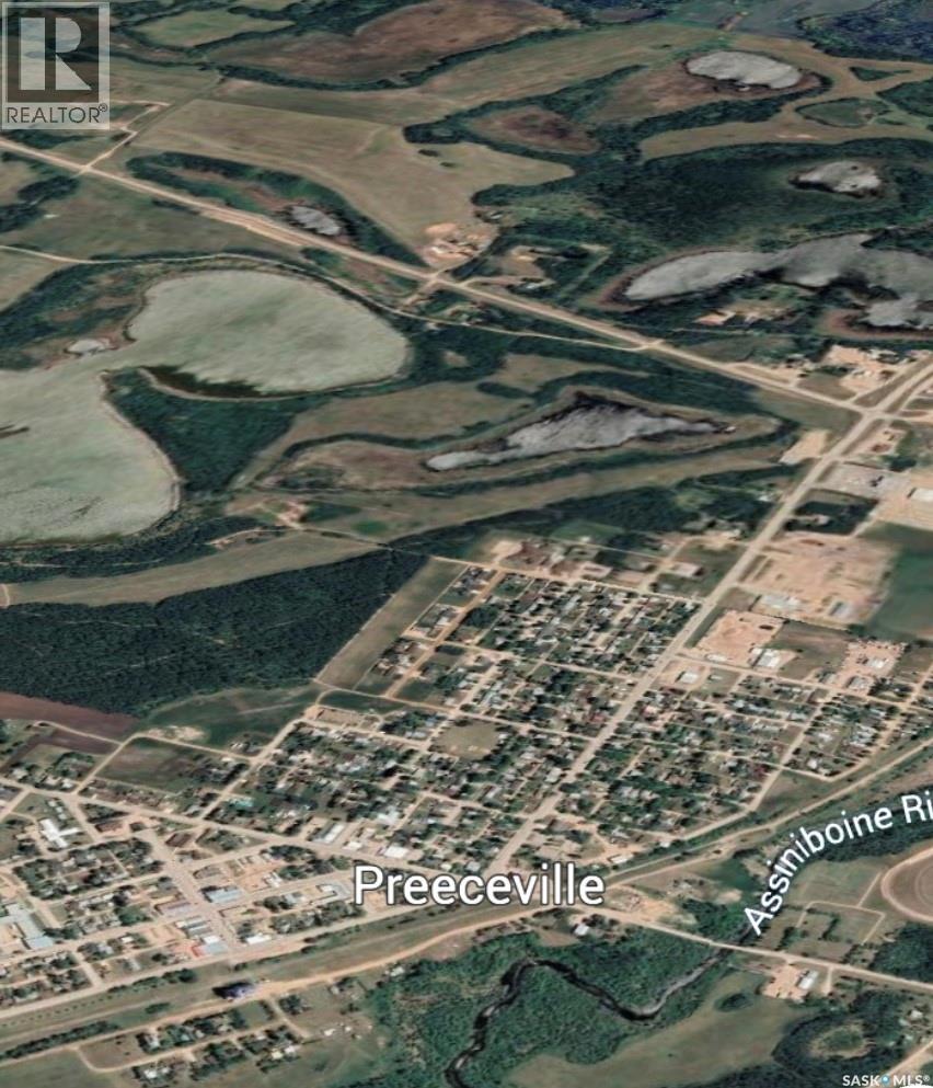 28 Highway Avenue W, Preeceville, Saskatchewan  S0A 3B0 - Photo 3 - SK036271