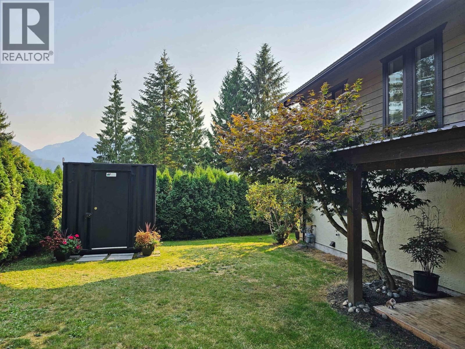 40755 Thunderbird Ridge, Squamish, British Columbia  V0N 1T0 - Photo 2 - R3101889