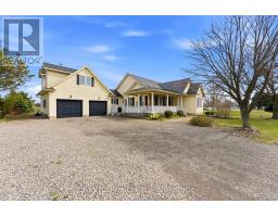 17 STONEHAVEN ROAD, Haldimand, Ontario
