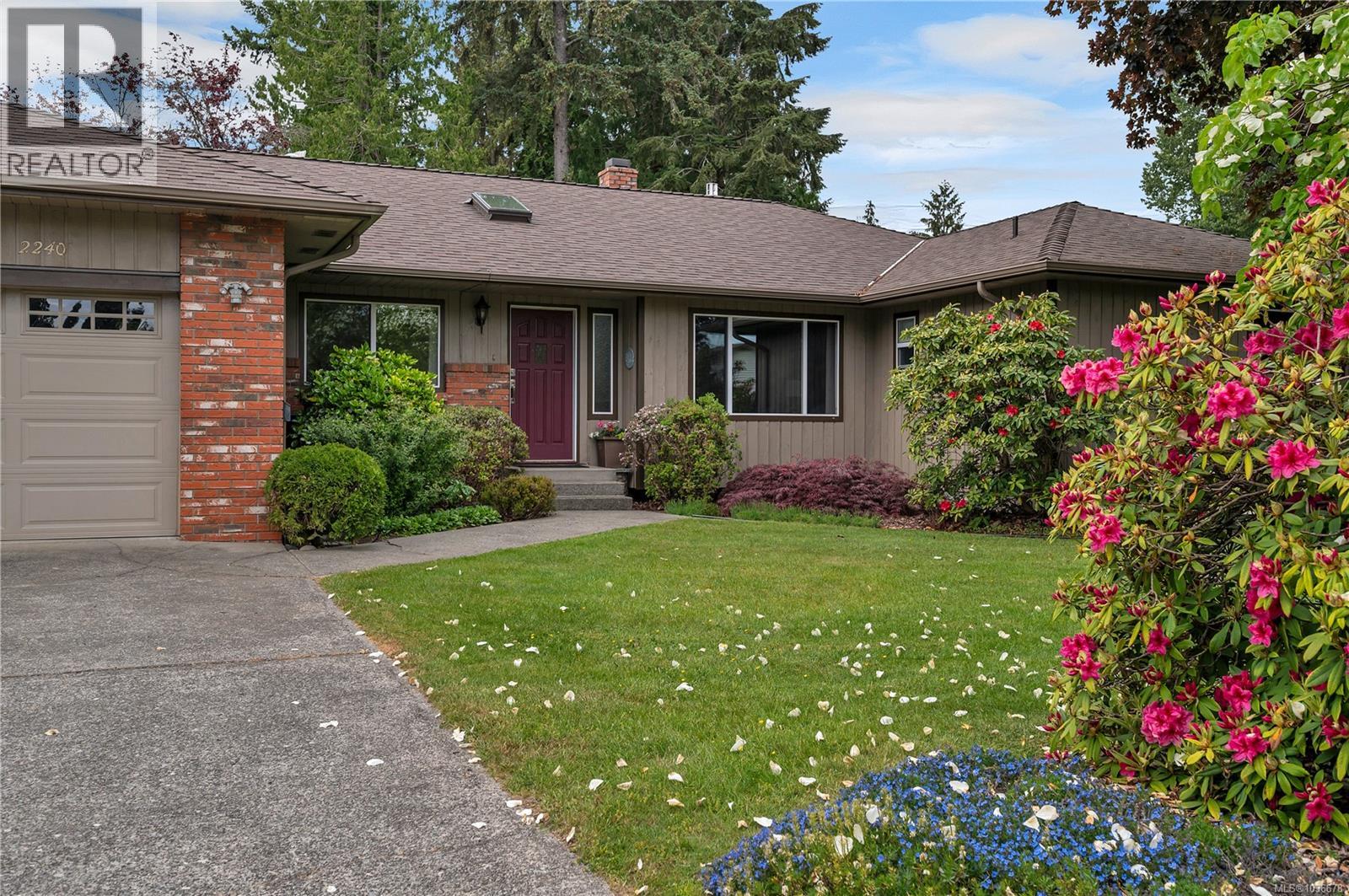2240 Milford Rd, Campbell River, British Columbia  V9W 5E7 - Photo 2 - 1036678