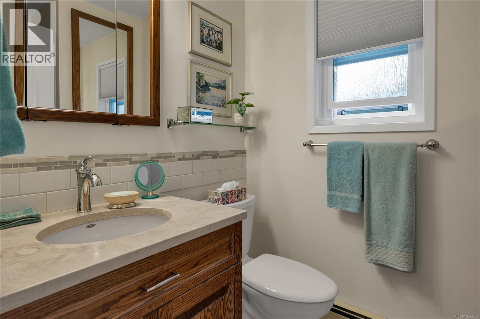 2240 Milford Rd, Campbell River, British Columbia  V9W 5E7 - Photo 23 - 1036678