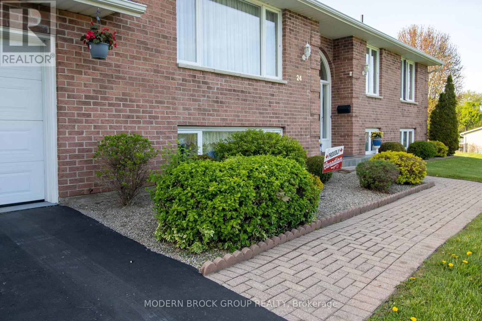 24 Bernard Crescent, Augusta, Ontario  K0E 1P0 - Photo 42 - X12728800